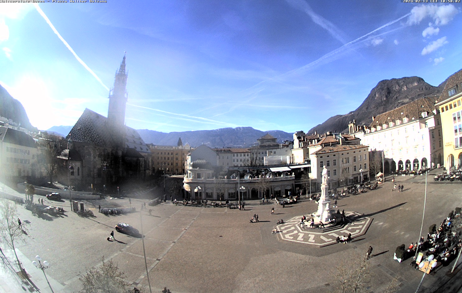 Bozen: Piazza Walther - Webcam Galore