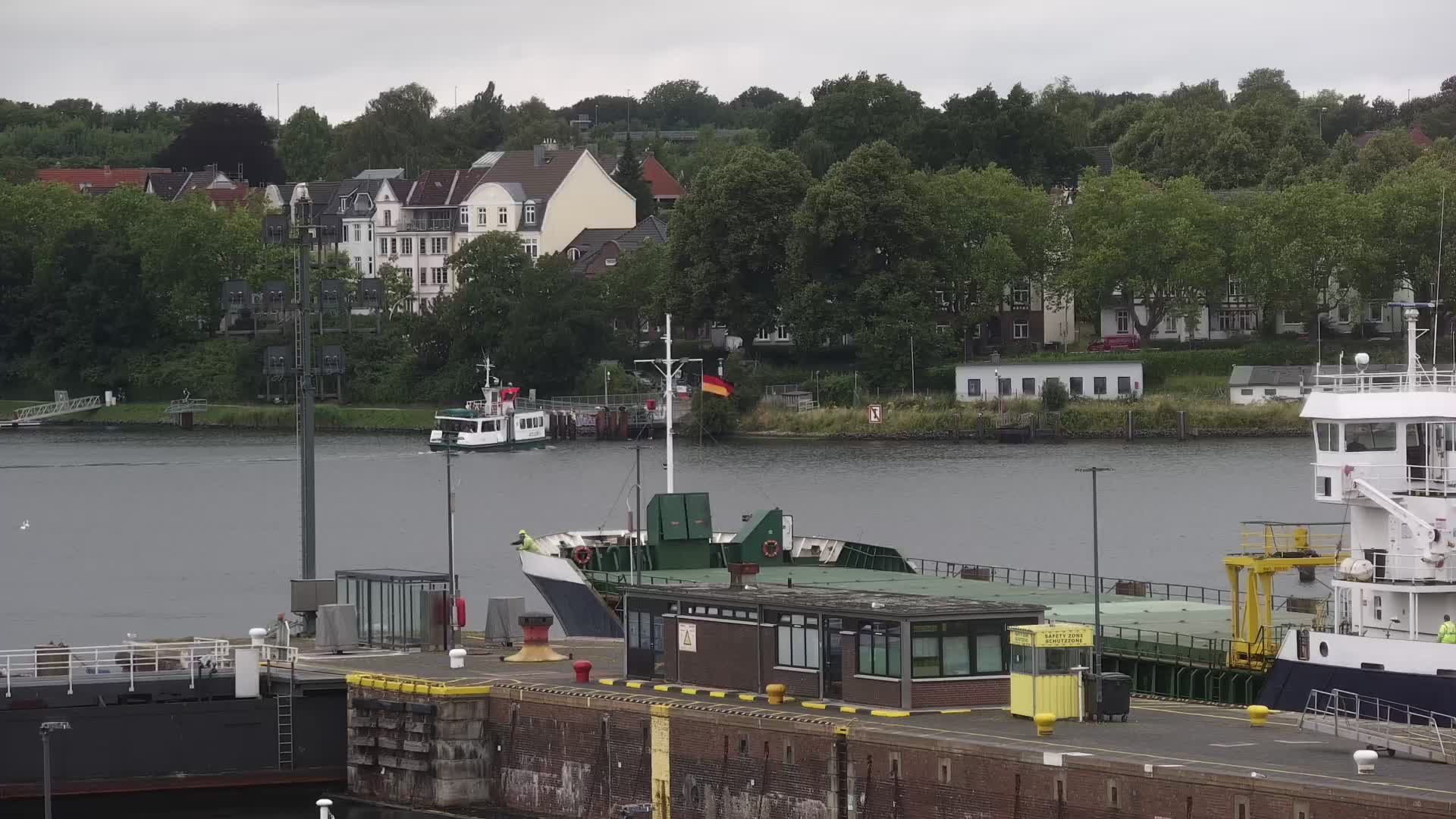 webcam yachthafen kiel