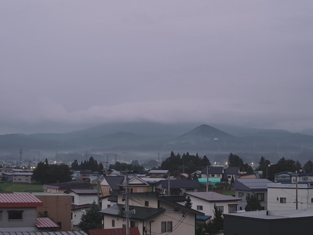 Aomori Lun. 04:06