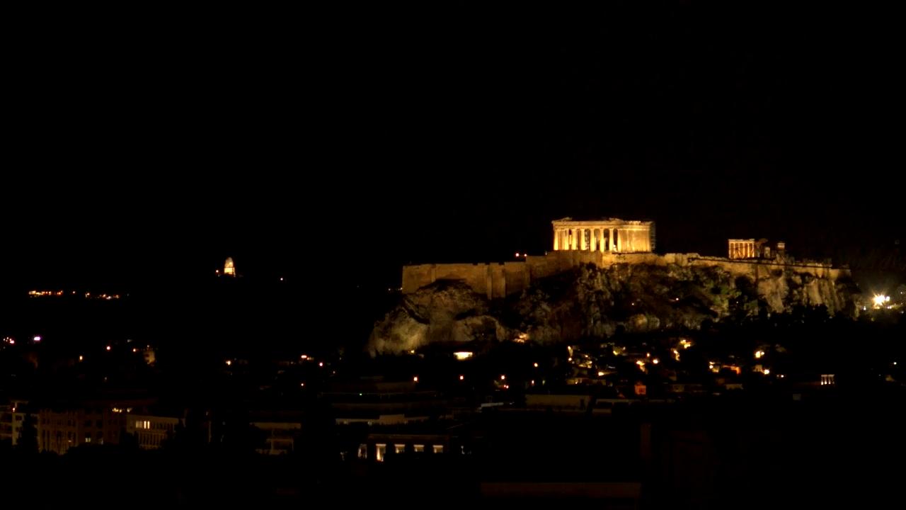 Atene Gio. 01:30
