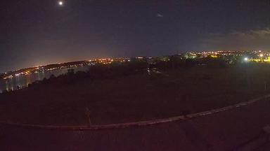 Brasília Man. 05:30