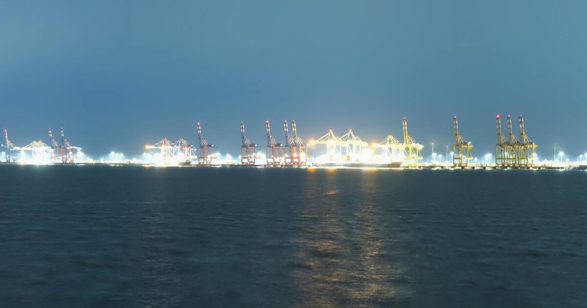 Bremerhaven Di. 01:35