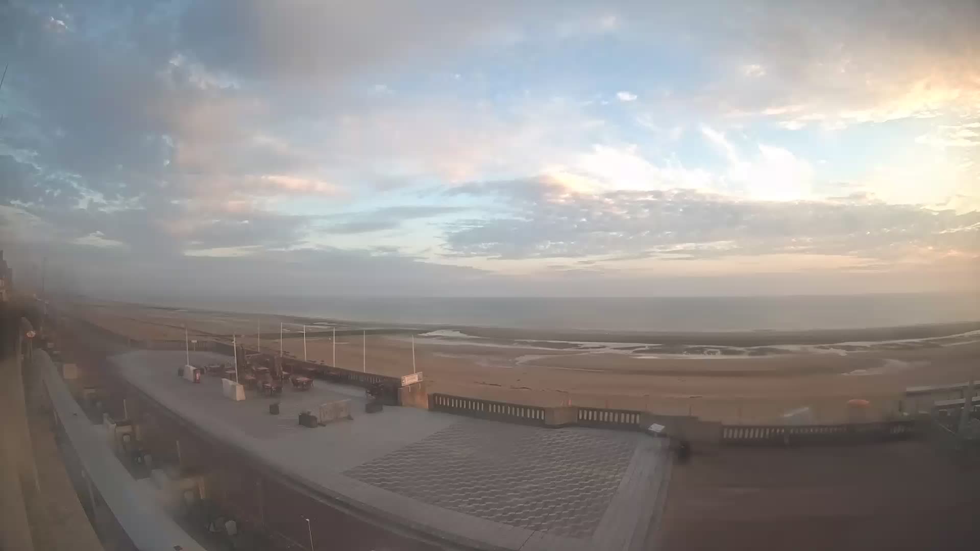 Cabourg Lun. 06:17