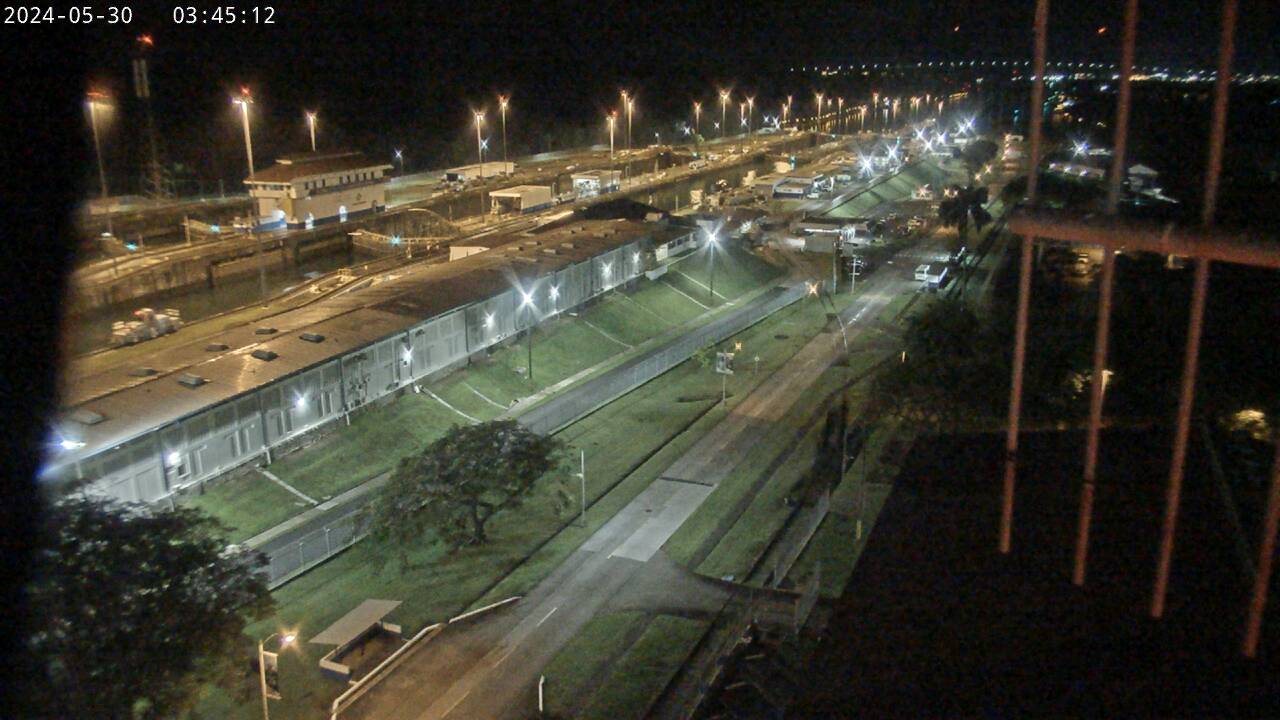 Canale di Panamá Lun. 03:47