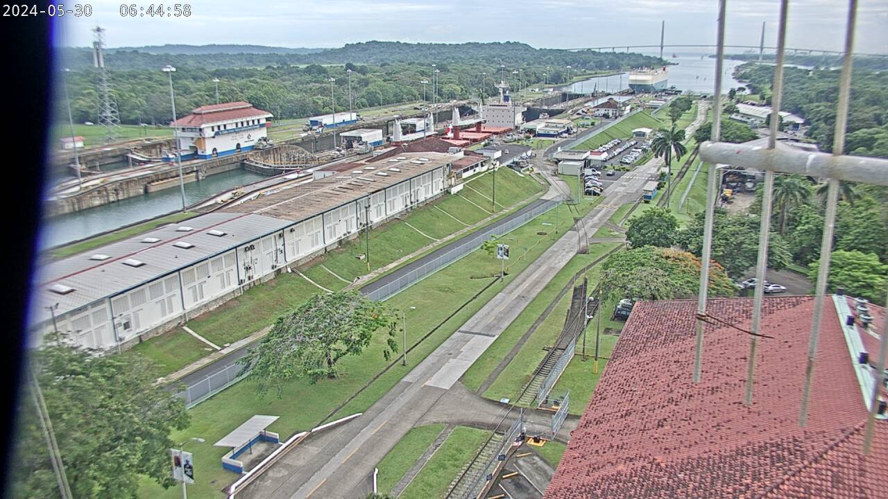 Canale di Panamá Lun. 06:47