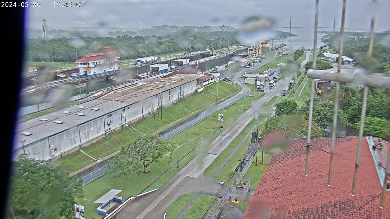 Canale di Panamá Lun. 16:47