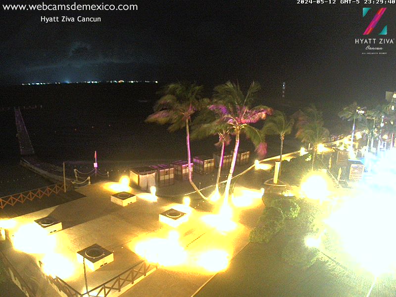 Cancún Mi. 23:30