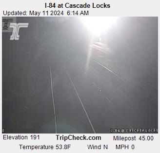 Cascade Locks, Oregon Fr. 06:17