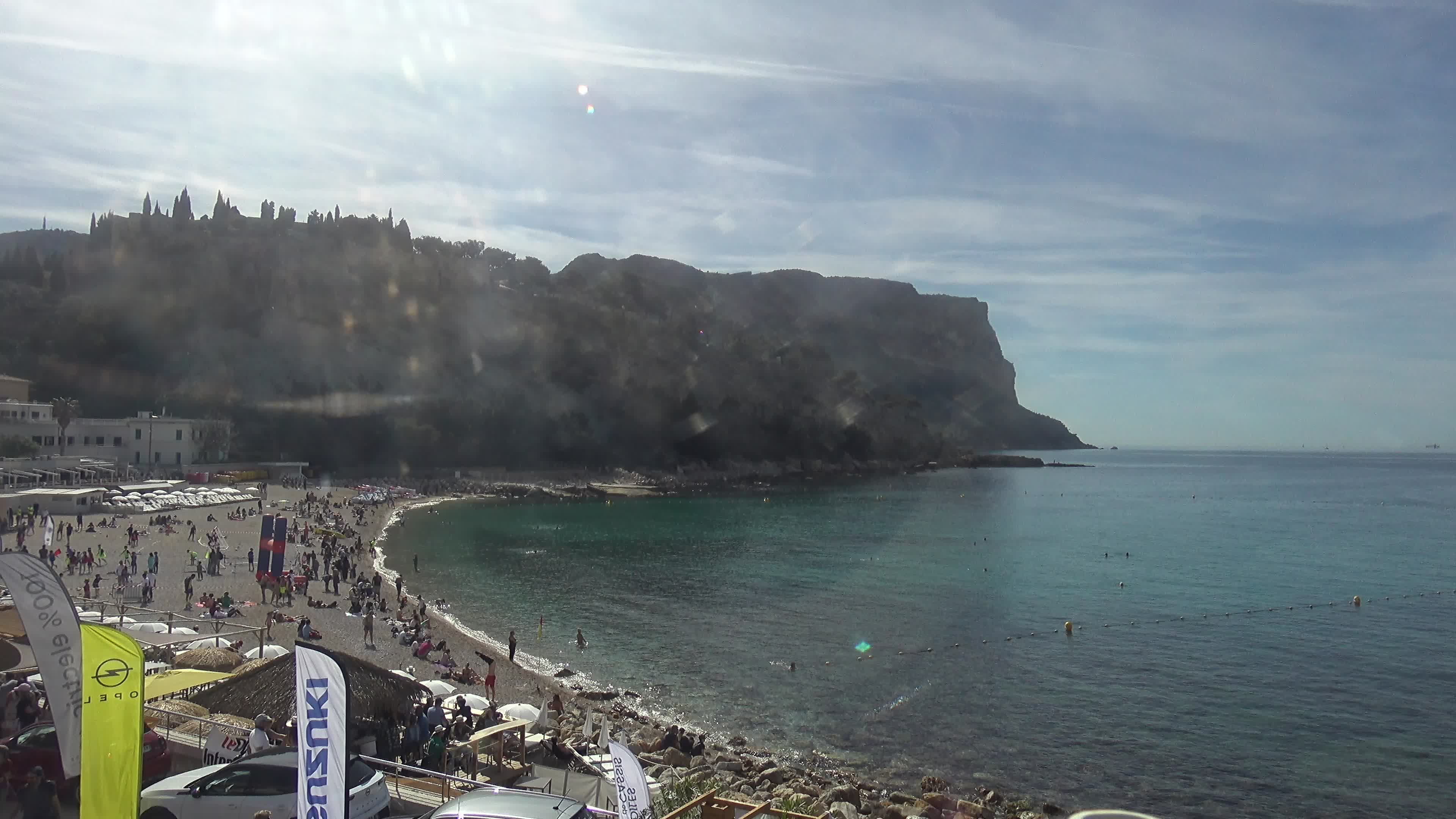 Cassis Jue. 11:32