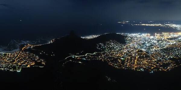 Ciudad del Cabo Dom. 02:35