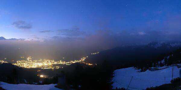Cortina d'Ampezzo Jue. 04:31