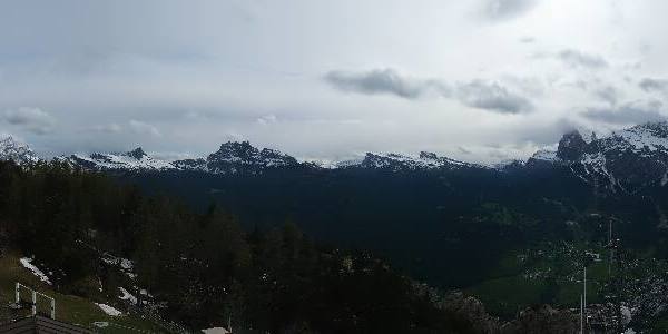 Cortina d'Ampezzo Søn. 17:35