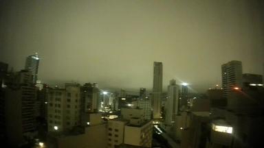 Curitiba Mon. 04:31