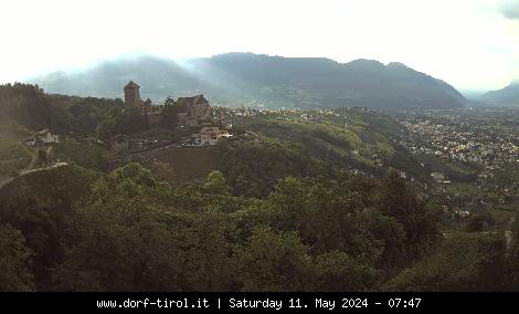 Dorf Tirol Di. 07:48