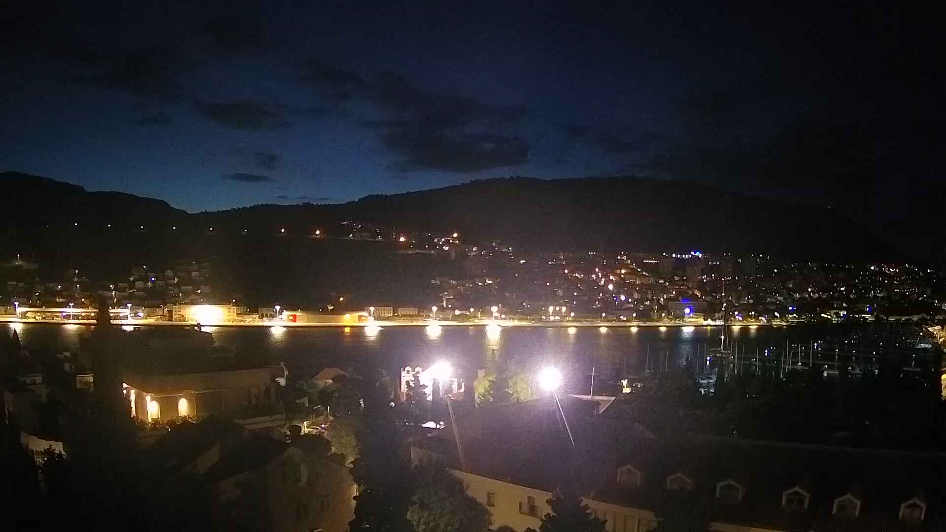 Dubrovnik Thu. 04:32