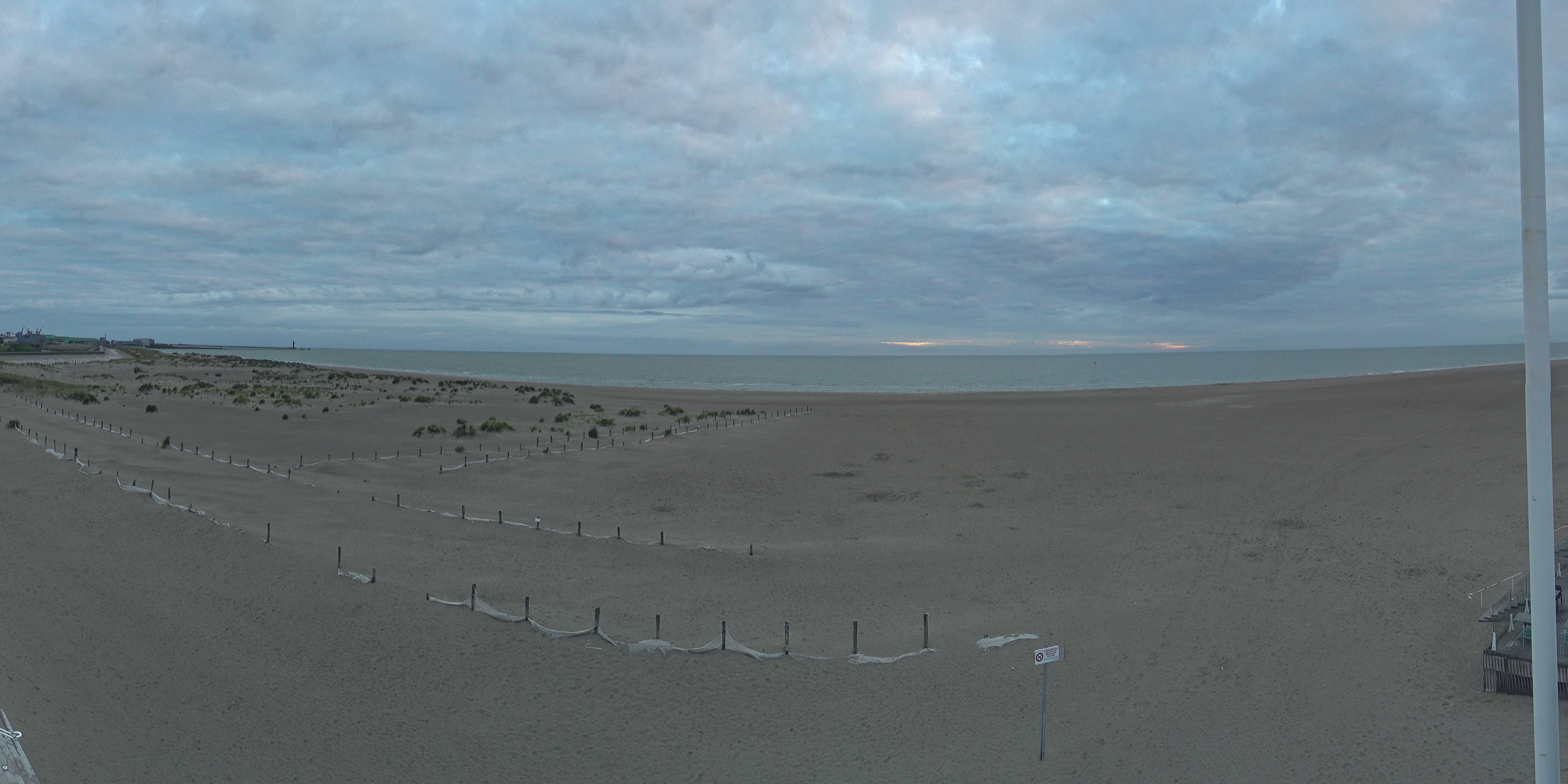 Dunkirk Mon. 06:34