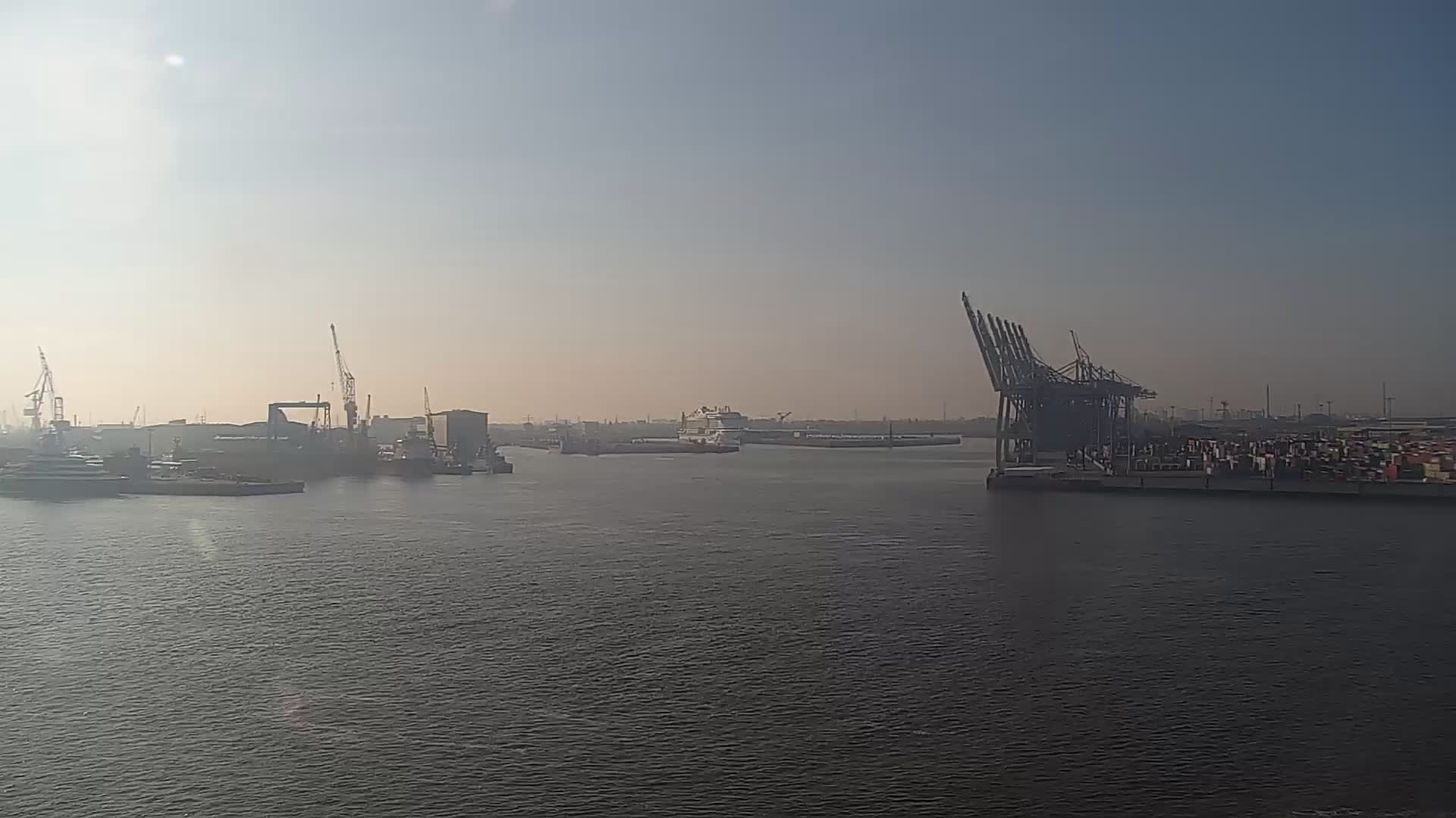 Hamburg Sa. 08:31