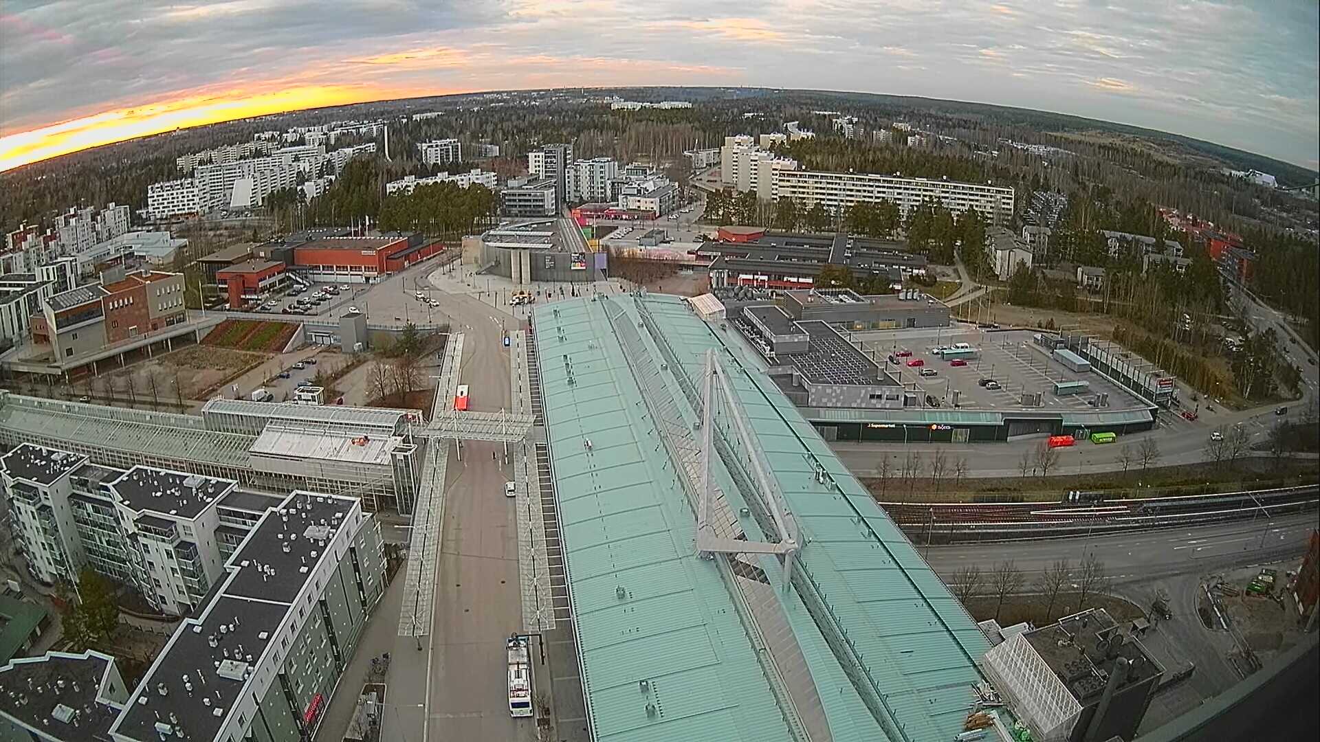 Helsinki Sun. 20:55