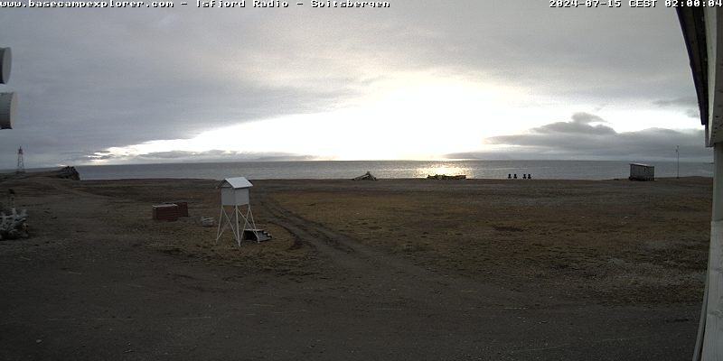 Kapp Linné (Spitsbergen) Thu. 02:10