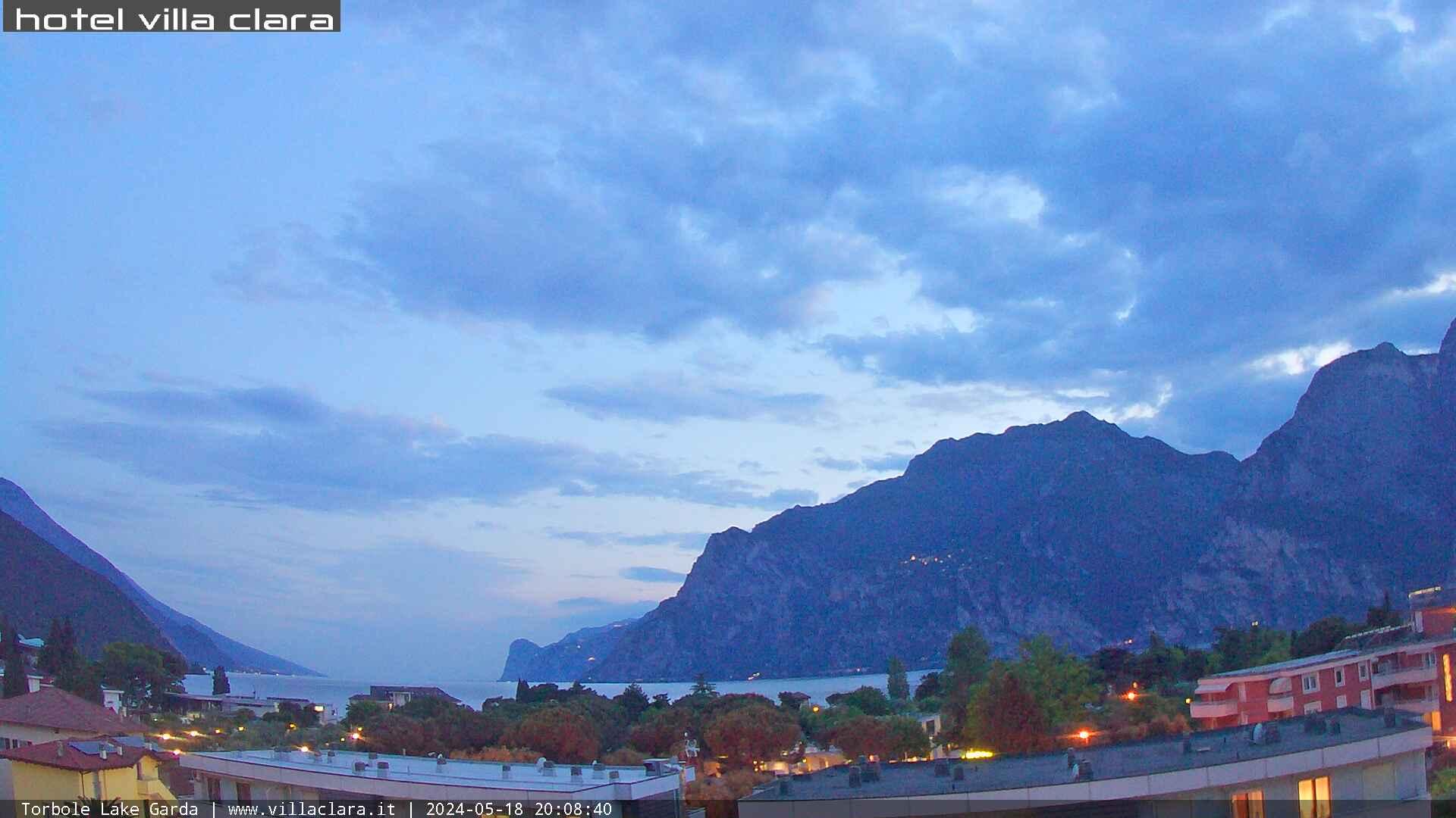 Lago di Garda (Torbole) Sab. 21:08