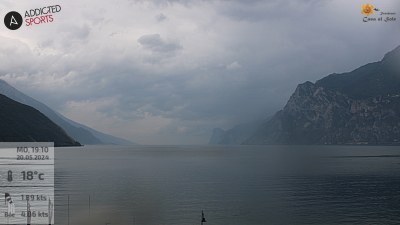 Lago di Garda (Torbole) Dom. 19:11