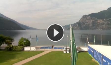 Lago di Garda (Torbole) Ven. 08:21