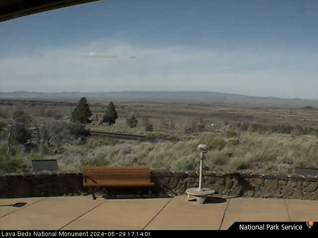 Lava Beds National Monument, California Dom. 17:05