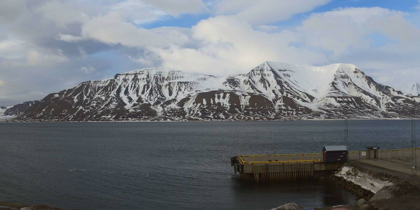 Longyearbyen (Spitsbergen) Wed. 20:50