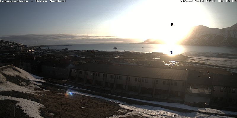Longyearbyen (Spitzbergen) Mi. 00:54