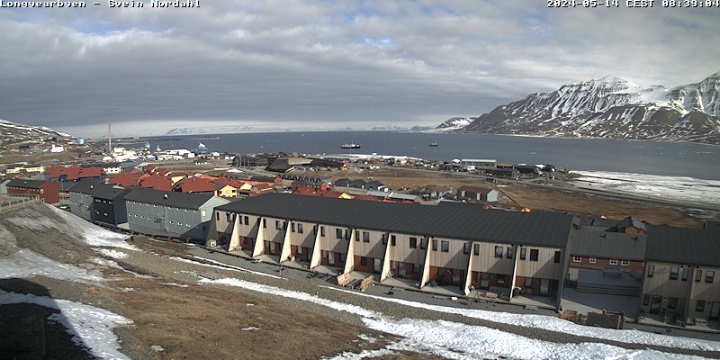 Longyearbyen (Spitzbergen) Mi. 08:54