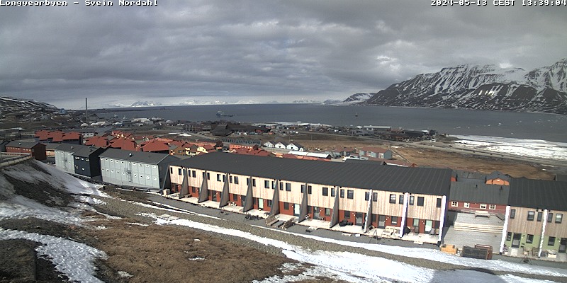 Longyearbyen (Spitzbergen) Mi. 13:54