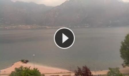 Malcesine (Lago di Garda) Dom. 08:29