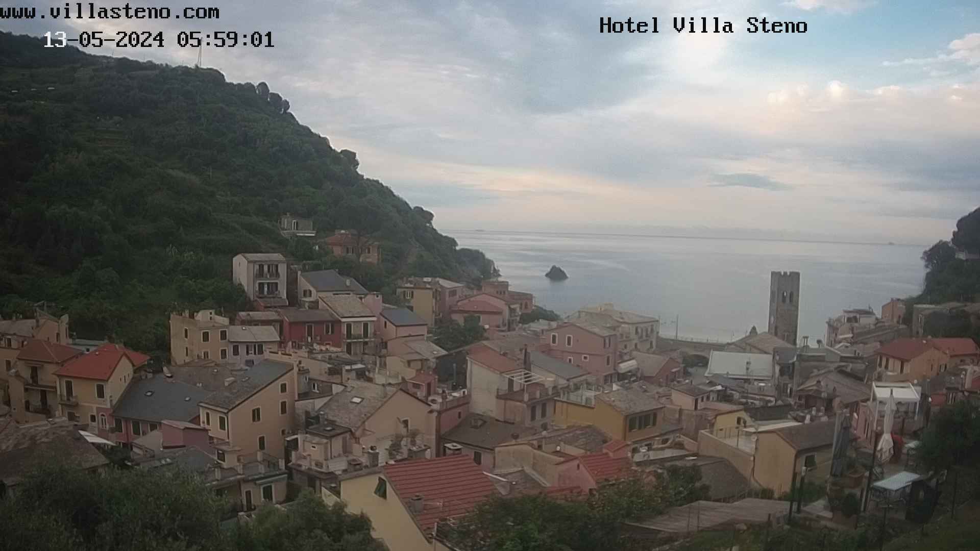 Monterosso al Mare (Cinque Terre) Ve. 07:00