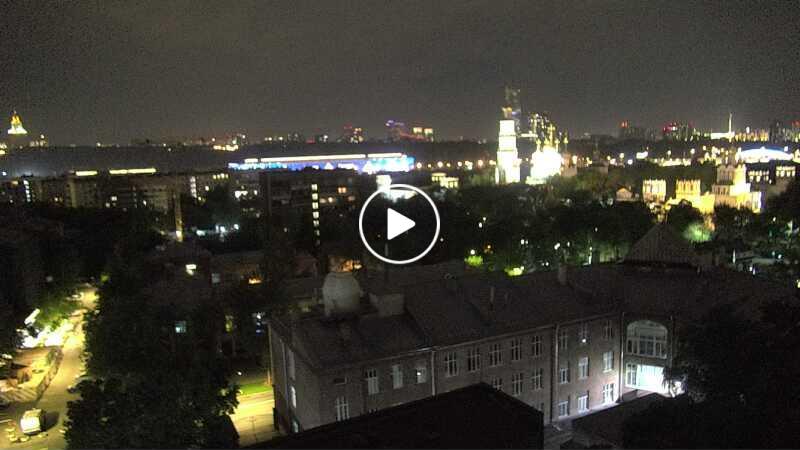 Moscú Dom. 23:46