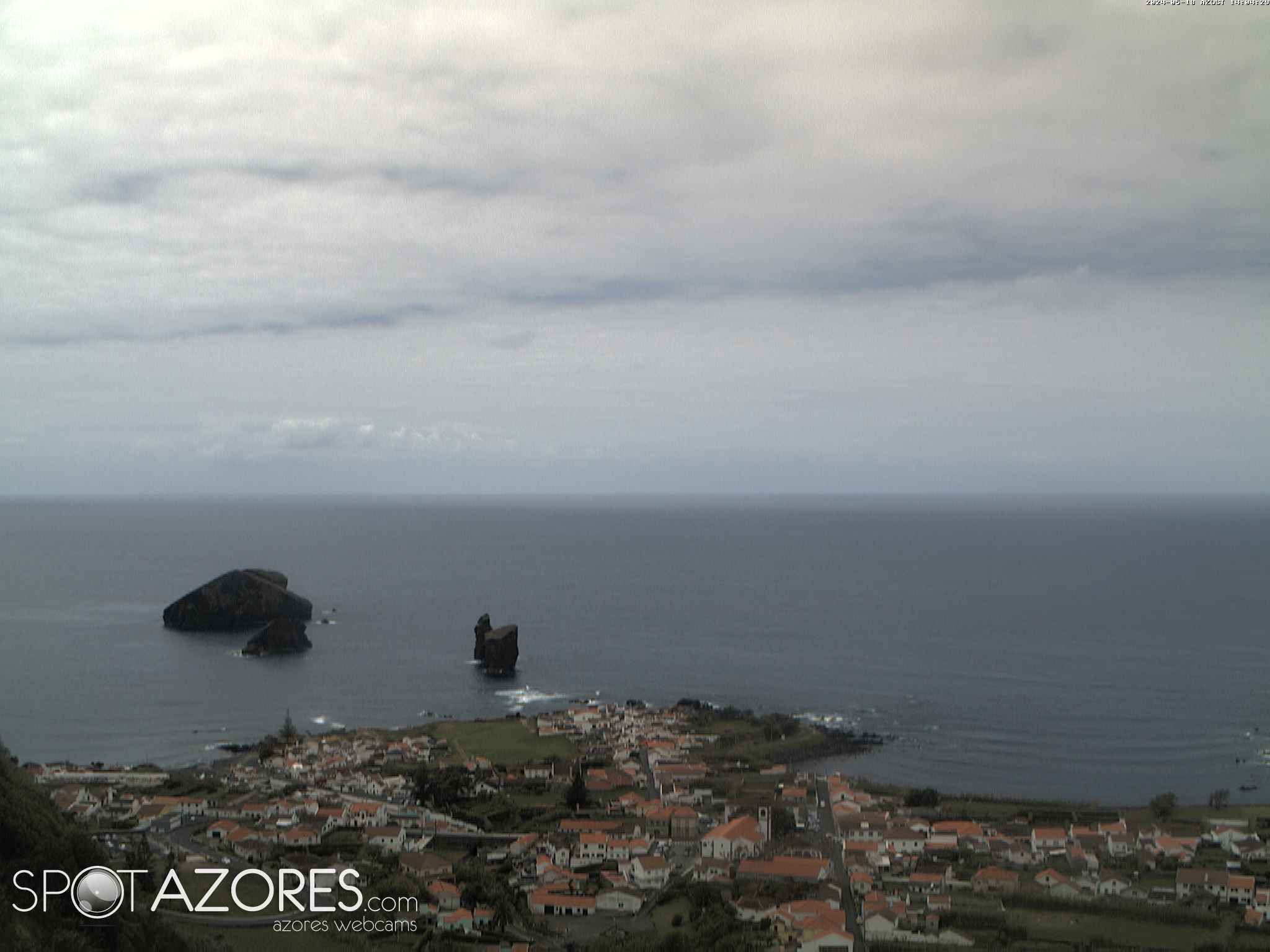 Mosteiros (Azoren) Ons. 14:05