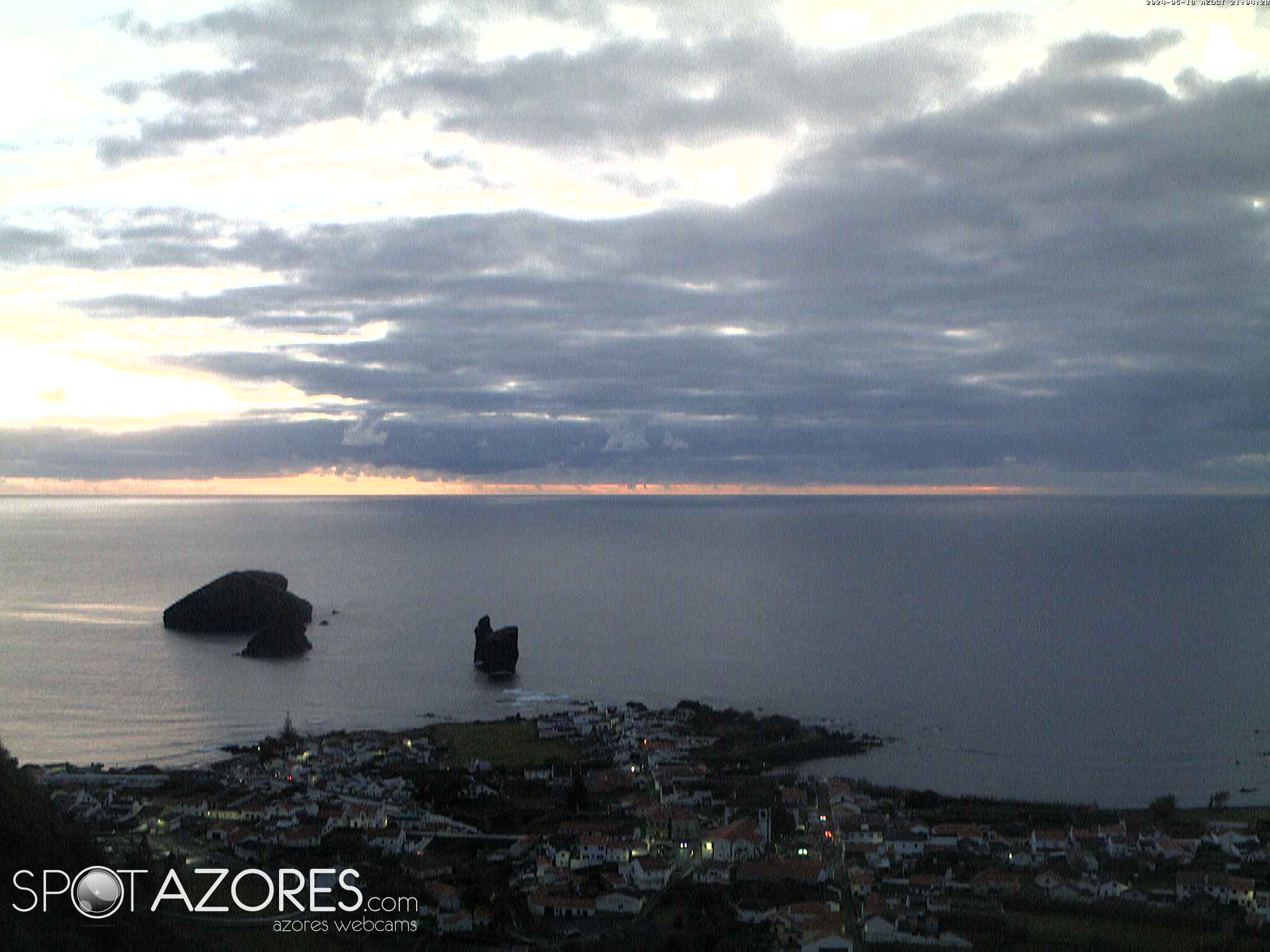 Mosteiros (Azoren) Ons. 21:05
