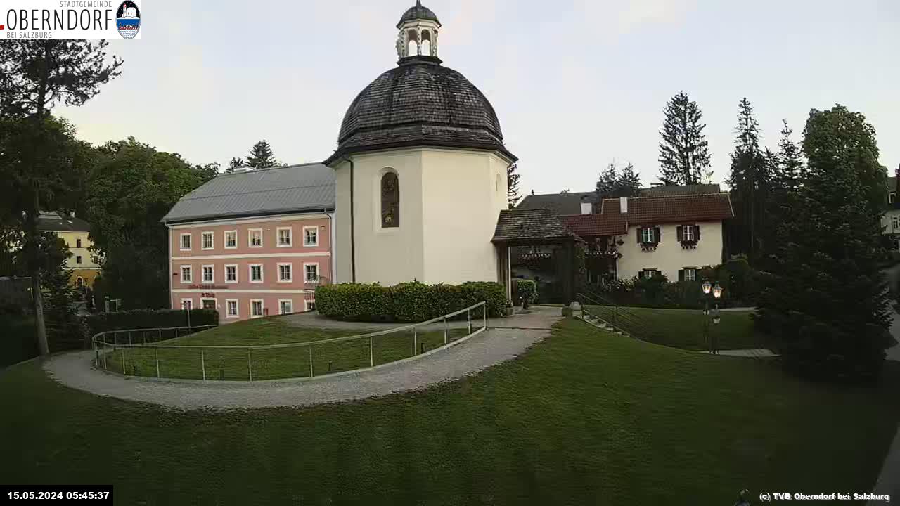 Oberndorf bei Salzburg Dom. 05:45
