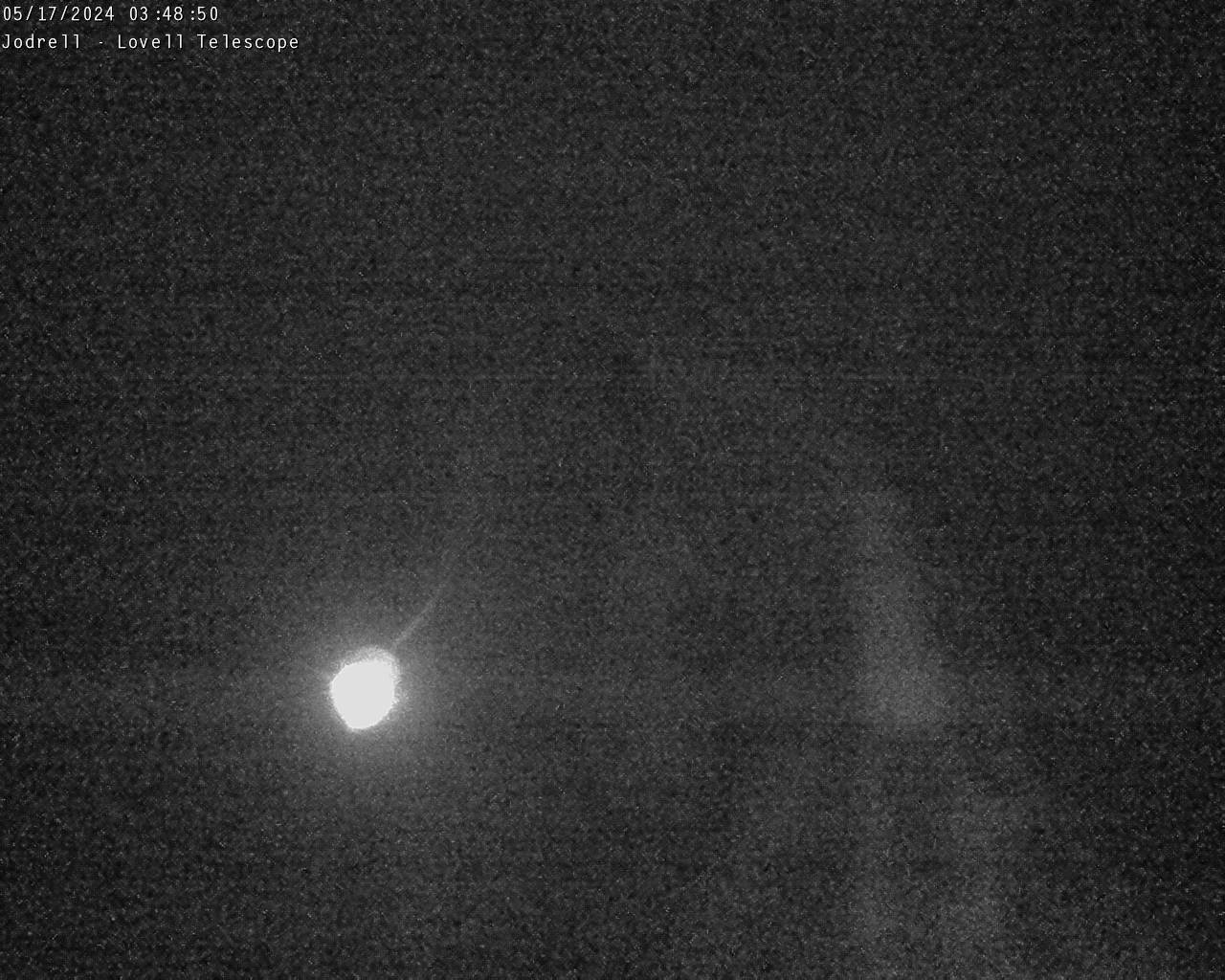 Observatorio Jodrell Bank Sáb. 03:49