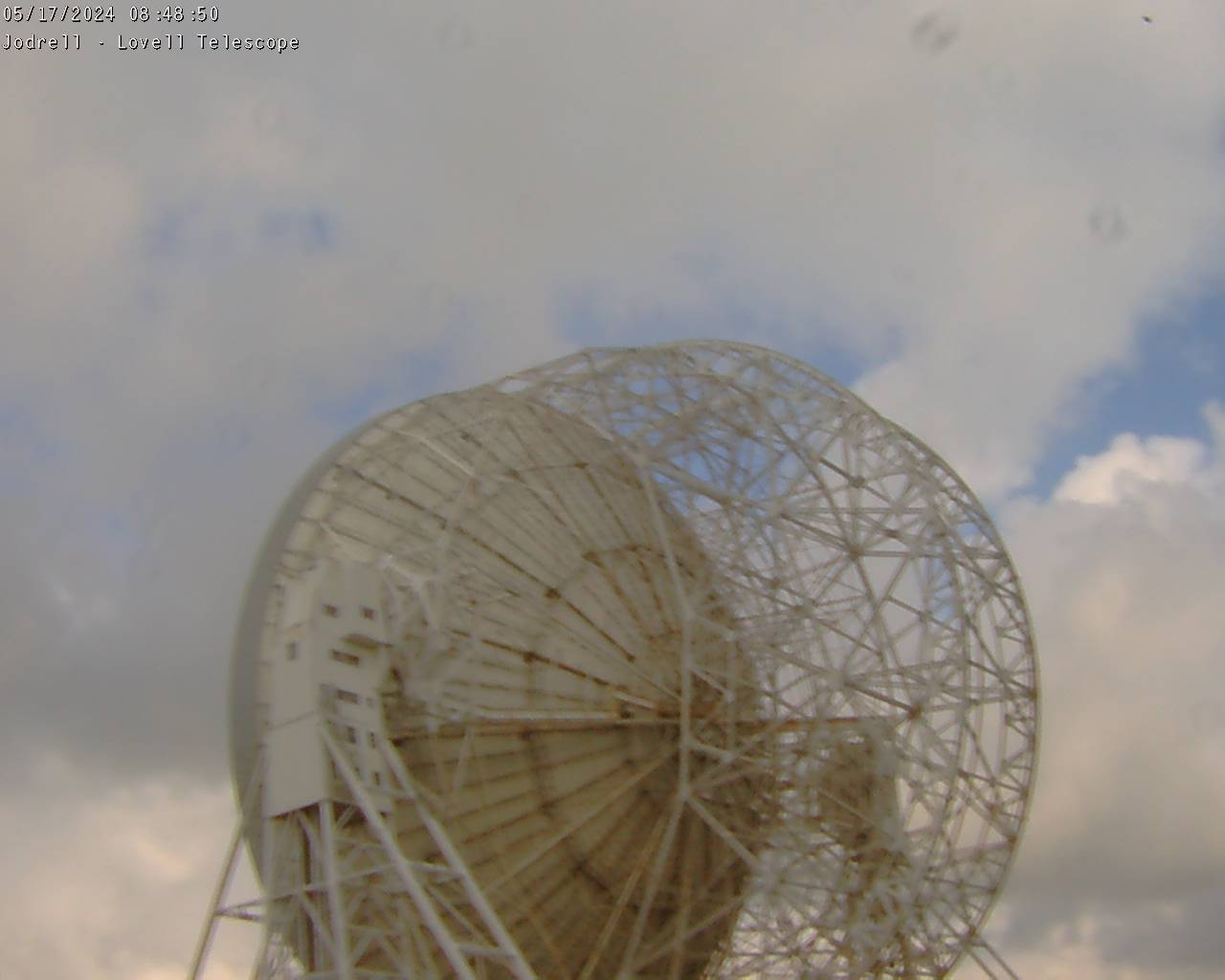 Observatorio Jodrell Bank Sáb. 08:49
