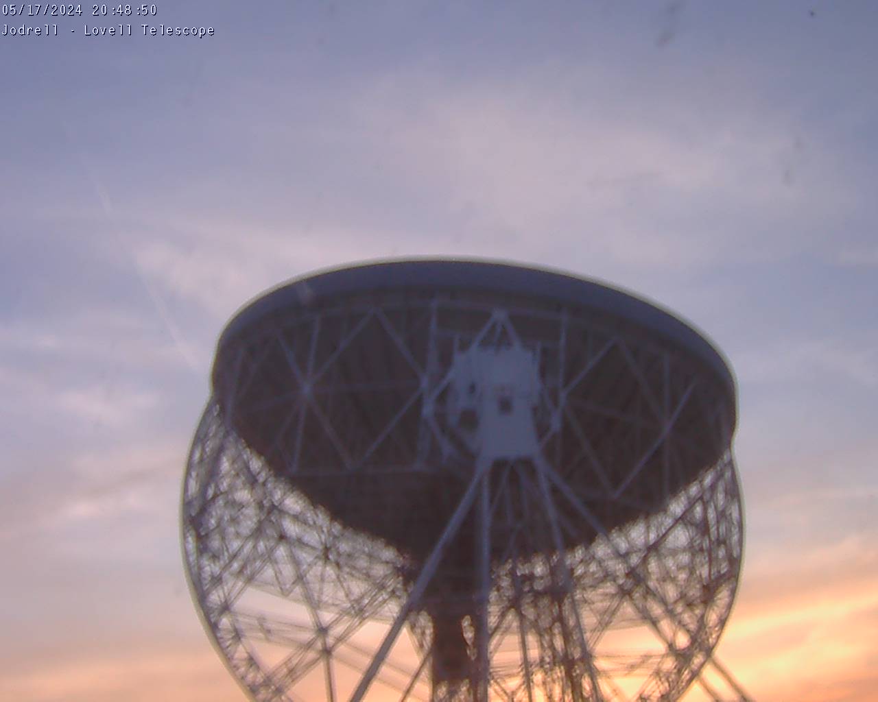 Observatorio Jodrell Bank Vie. 20:49