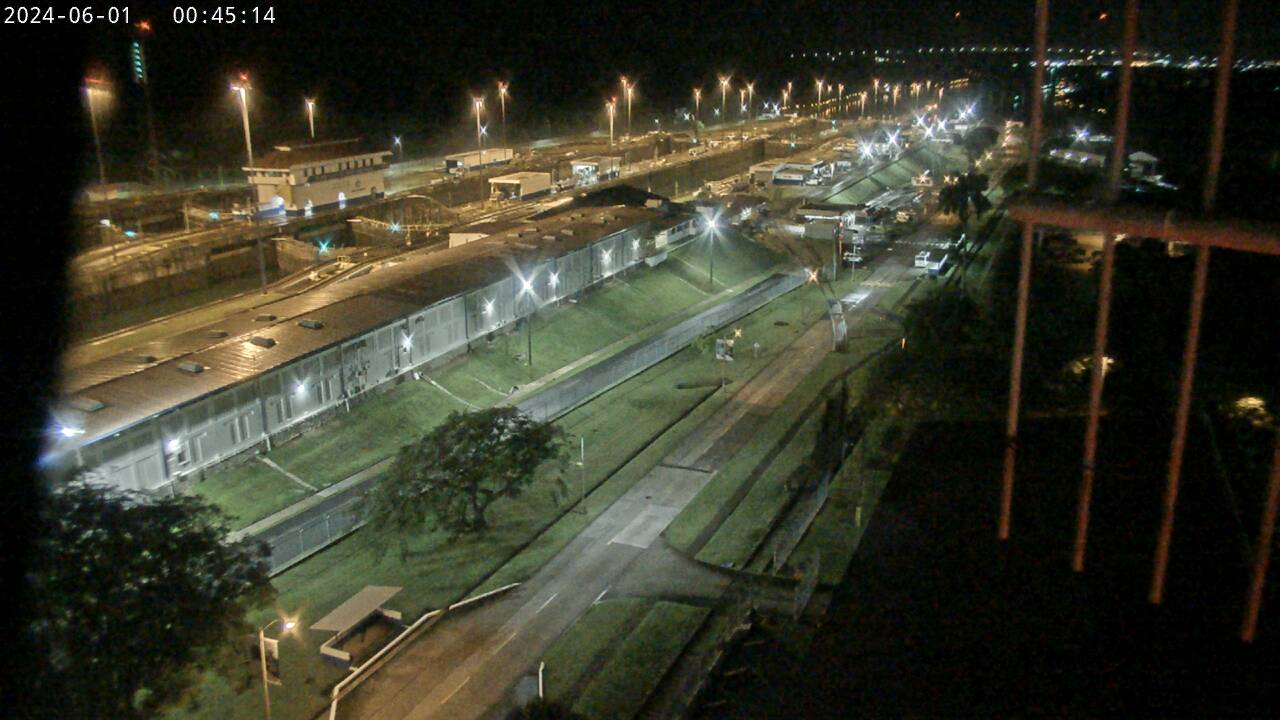 Panamakanal Søn. 00:47