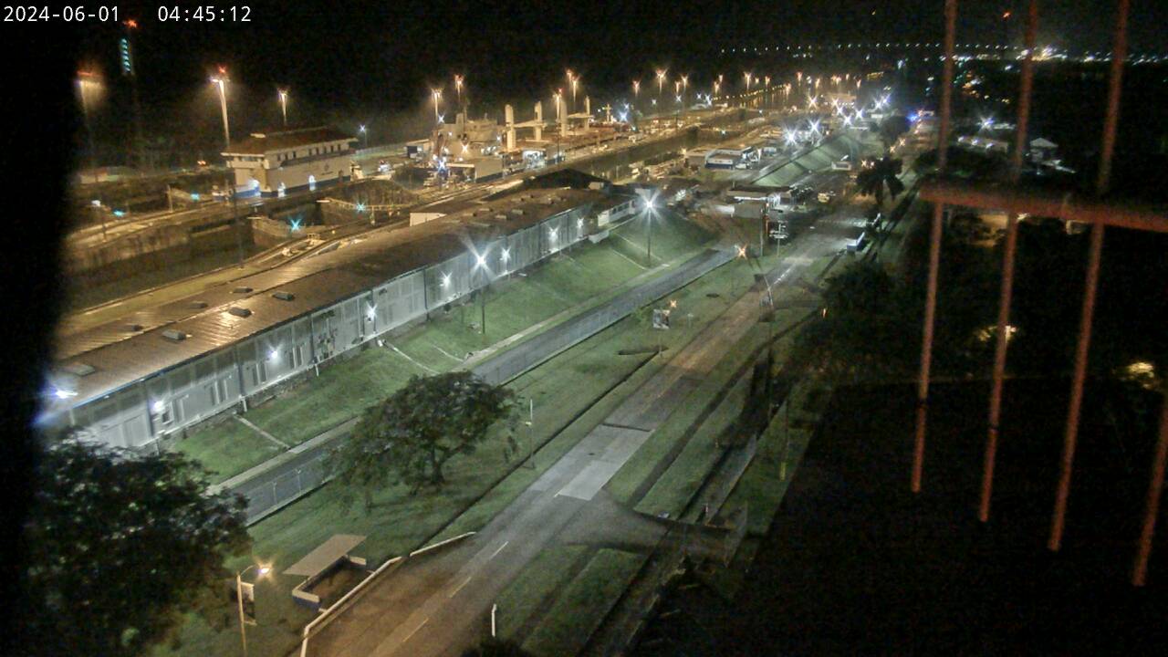 Panamakanal Lør. 04:47