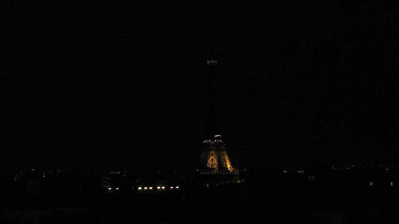 Paris Fri. 00:00