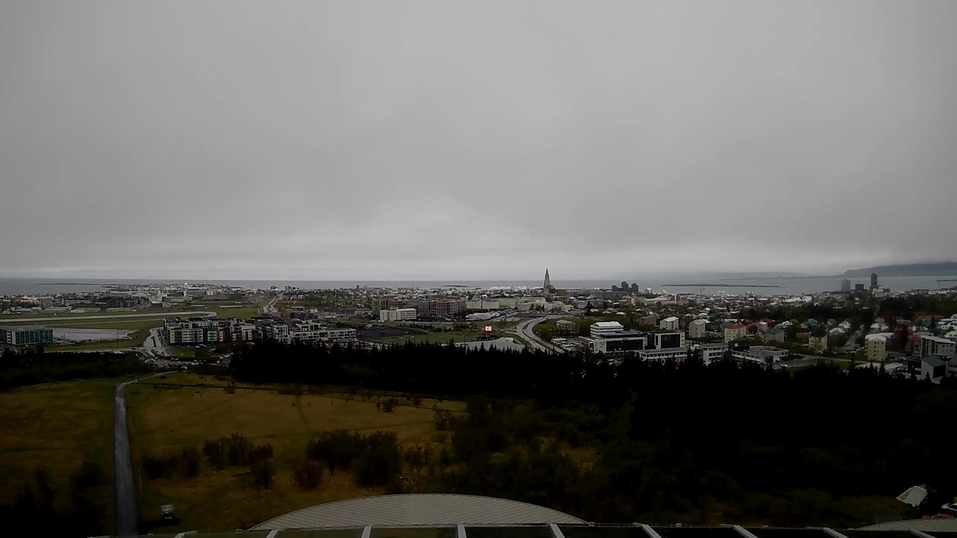 Reykjavík Lun. 17:35