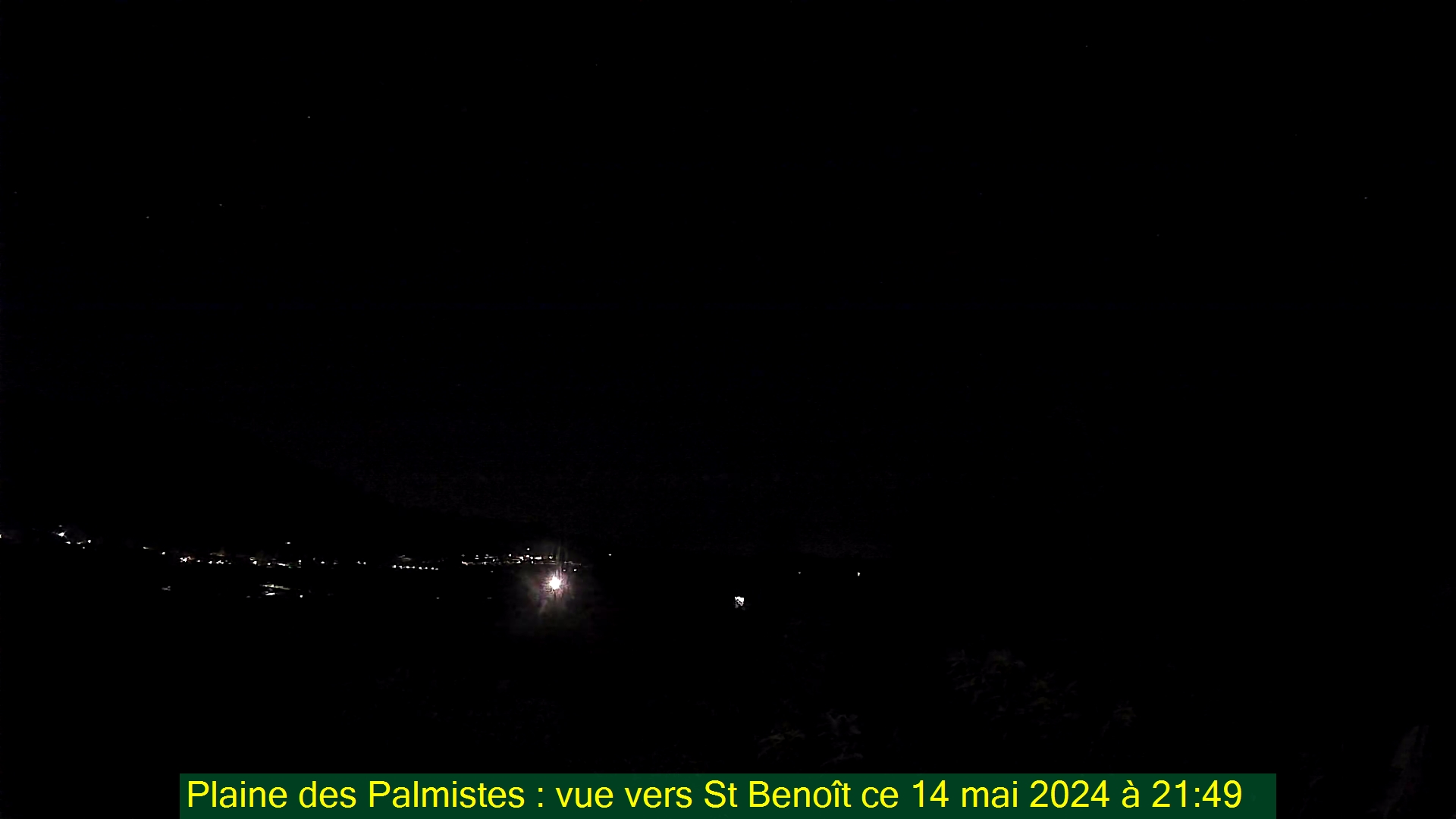 Saint-Denis (Réunion) Mon. 21:50