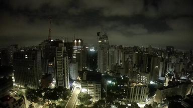 São Paulo Lør. 01:51