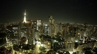 São Paulo Lør. 18:51