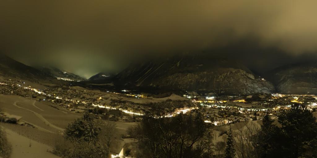 Sierre Di. 03:02