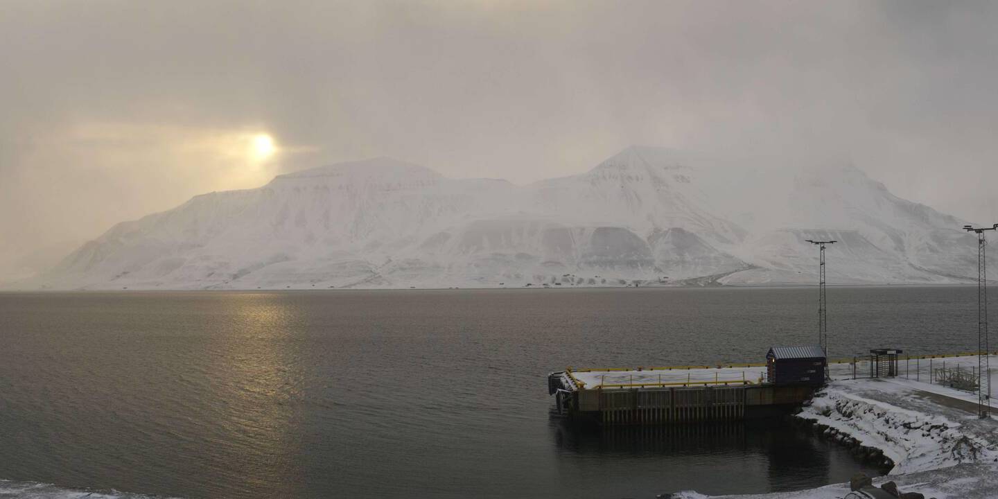 Spitzberg - Longyearbyen Di. 02:50