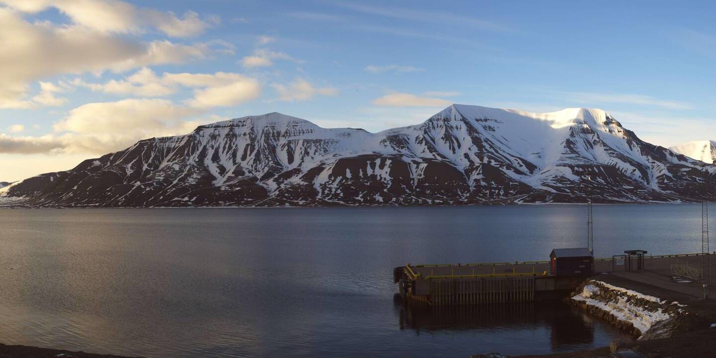 Spitzberg - Longyearbyen Sa. 21:50